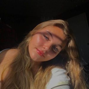 Meet your Posher, Chloë